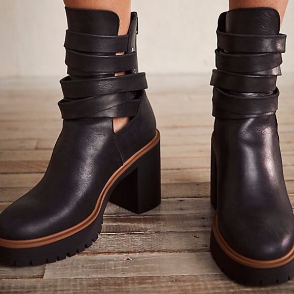 Free People Jesse Cutout Black Leather Boot - Picture 3 of 9